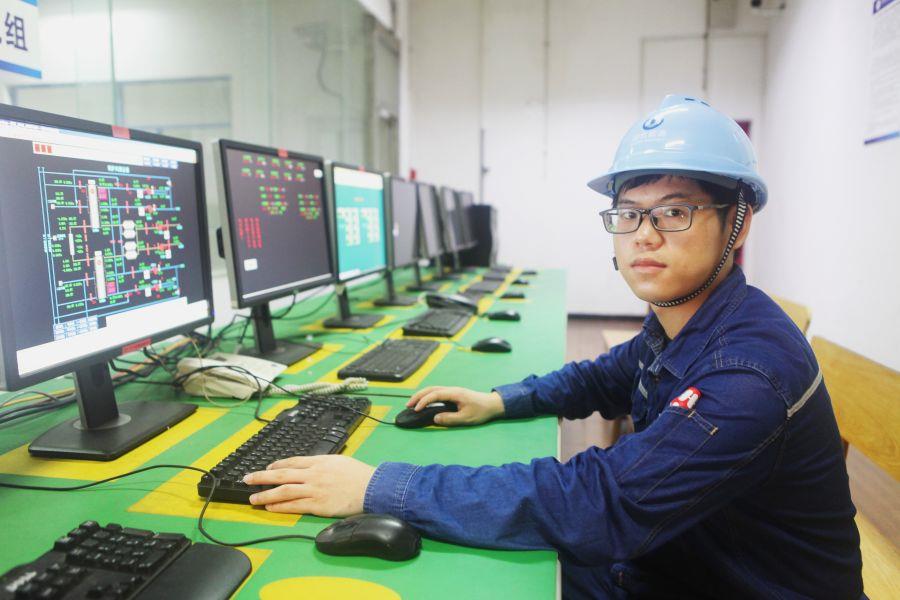 湯澤煜工作照 湯澤煜工作照